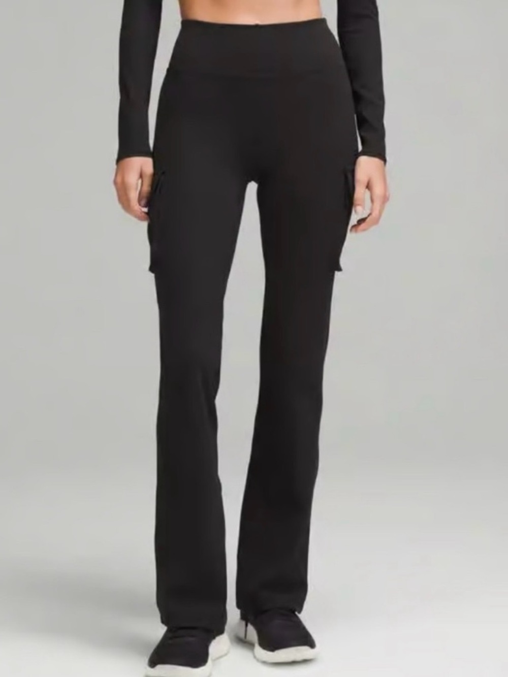 Lululemon Everlux High-Rise Cargo Flared Pant 32.5" Black Size 12